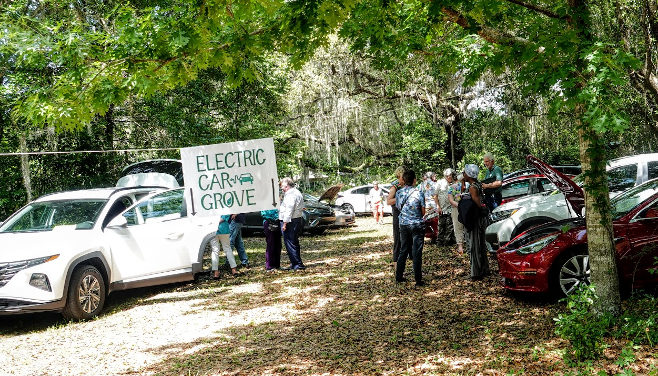 Electric Car Show at UUFG